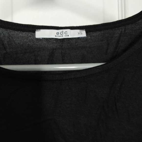 Black Blouse - Picture 2 of 3